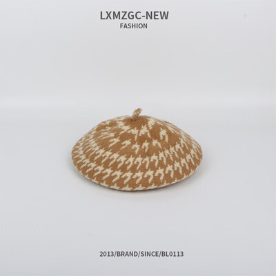 

The new cap of 2019 is made of sweet pumpkin hat ladys beret&lightning knitted cap in autumn&winter