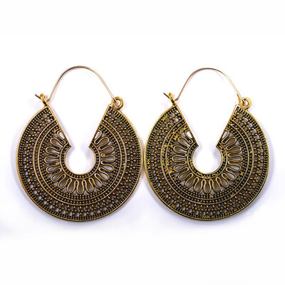

1Pair Retro Bohemian Style Hollow Out Ethnic Hoop Dangle Carved Earrings Ladies Jewelry
