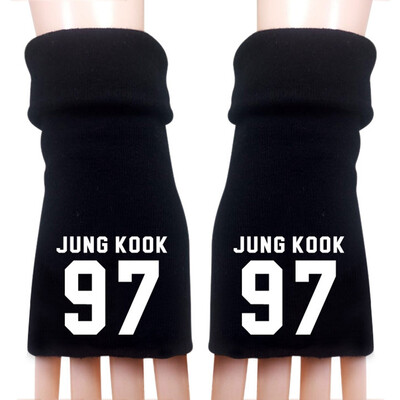 

KPOP BTS EXO GOT7 TWICE SEVENTEEN WANNA ONE Same Gloves Five-finger Half-finger Knitted Gloves