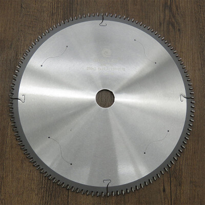 

BIAOPU 25010" alloy saw blade for wood 13602-13608
