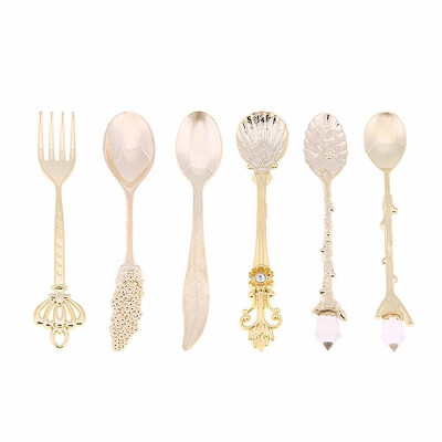 

Outdoor Vintage Royal Style Metal Carved Coffee Dessert Spoons Set 6 Pcs