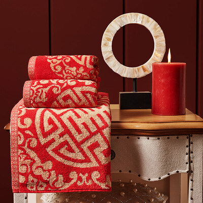 

Vosges Jade Wedding Wedding Bath Set Hi Word Embroidery Cotton Absorbent Towel 2 Bath Towel 1 Red