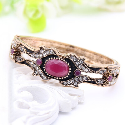 

New Vintage Women Party Bangle Bracelet Turkish Flower Leaf Jewelry Antique Gold Color Resin Rhinestone Embossed Pattern Bangle