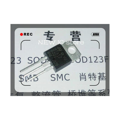 

50PCS BTA12-600CRG BTA12-600C 12A 600V ST TO-220 100%New Free shipping