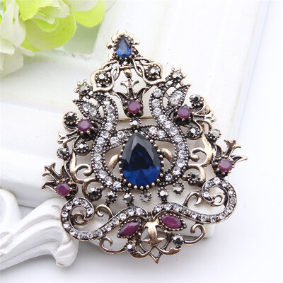 

Ethnic Arabesque Flower Brooches Turkish Jewelry Women Retro Gold Color Water Drop Resin Rhinestone Broches Brooch Hijab Pin