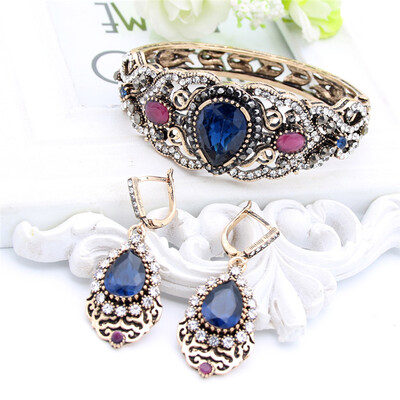

Vintage Turkish Women Hollow Flower Water Drop Resin Bangle Long Hook Carve Earring Retro Bride Ethnic Jewelry Set Bracelet Cuff