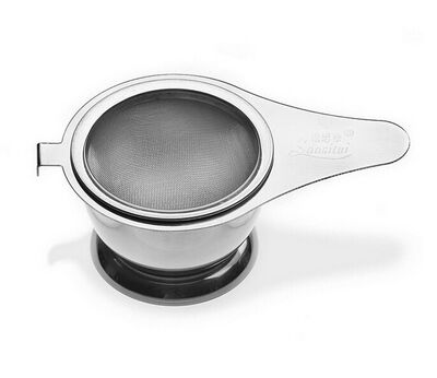 

Lipin Stainless Steel Mesh Tea Strainer & Stand
