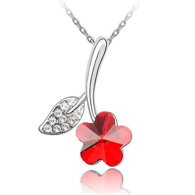

Flower Crystal from Austrian Women High Quality Necklace Pendant Fashion Jewelry Valentines Day Gift 3752