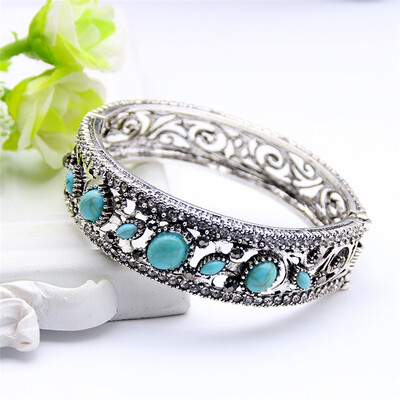 

Simulation Jewelry Women Turkish Bangles Flower Cuff Resin Bracelets Arab Ethnic Antique Pulseiras Feminino Ladies Favorite Gift