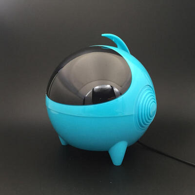 

Spaceman wired speaker Cute cartoon mini creative gift