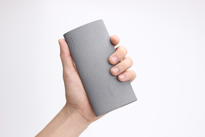 

SmartBird Q150 15600mAh Внешний аккмуляторзарядное устройство