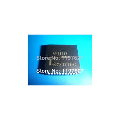 

10pcs/lot free shipping AN82527 QFP controller local network original electronics IC
