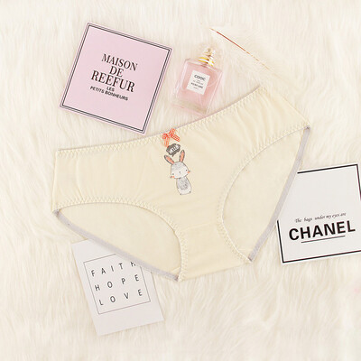 

Xia Weifang womens underwear playful cute Tuzki cotton soft&comfortable girl triangle briefs 4238 Big rabbit yellow