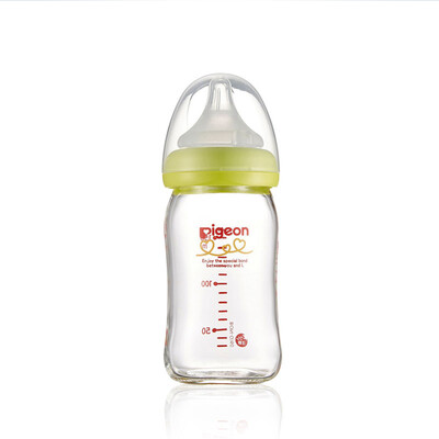 

Imported Pigeon Pigeon wide-caliber glass imitation breast milk real heat-resistant bottle 160ml green new