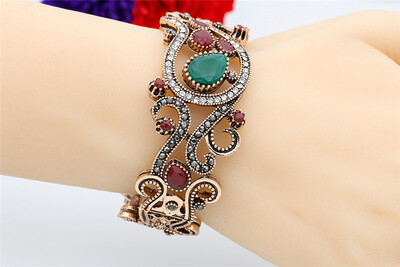 

Vintage Trendy Turkish Hollow Flower Sculpture Bracelet Bangle Retro Jewelry Antique Gold Color Pulseira kit Party Accessories