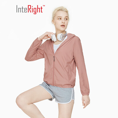 

INTERIGHT outdoor skin clothing for men&women models light breathable windbreaker coral red female L