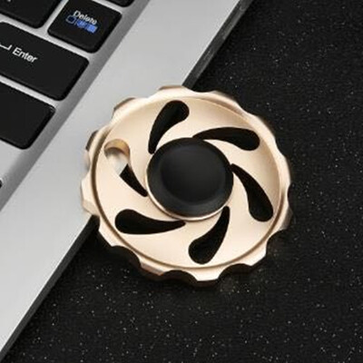 

2018 New Cool hand spinner Fingertip gyro Decompression toys fidget spinner metal Kids toys Gifts for children Free shipping
