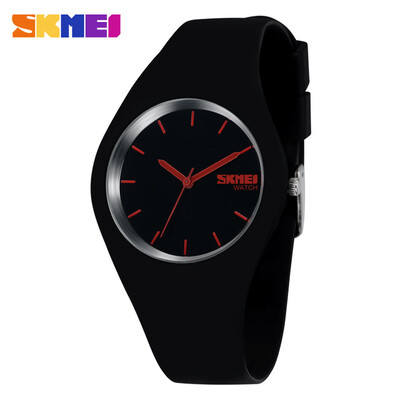 

Unisex Casual Design Silicone Band Quartz Wrist Watch