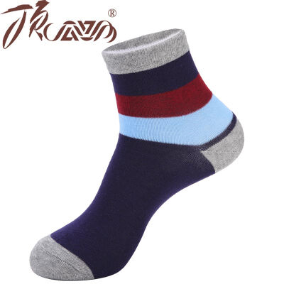 

Top melon top mens tube socks spring&summer cotton socks striped cotton socks mens trend street wild models mens youth students sweat sports socks single double 019B