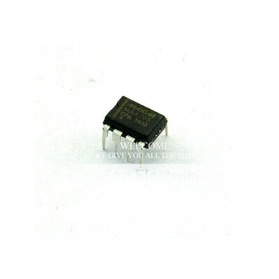 

10pcs/lot MAX705CPA MAX705 MAX705EPA DIP-8 Integrated Circuits Free Shipping