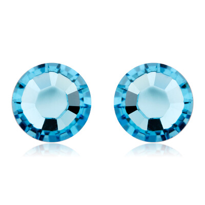 

T400 classic couple models imitation crystal earrings