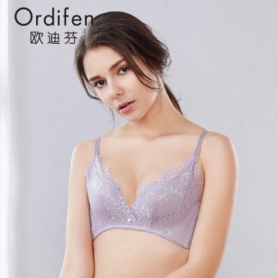 

Ou Difen no steel ring bra 2018 spring&summer new thin section breathable hole cup gathered bra sexy lace underwear bra XB8217 black 80C