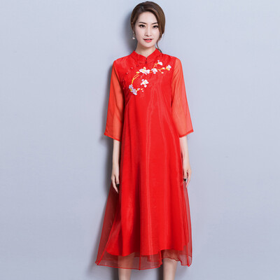 

2018 летом новый воротник с короткими рукавами Cheongsam ретро национального стиля вышивка сшивание платье