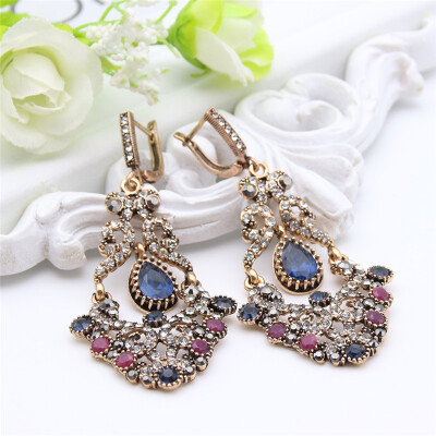 

New Bright Flower Earrings Turkish Retro Gold Plating Swinging Pendant Earrings Princess Hook Luxury Women Jewelry Festival Gift