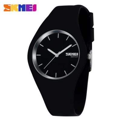 

Unisex Casual Design Silicone Band Quartz Wrist Watch