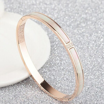 

Korean Couple Bracelet 18K Rose Gold Three Diamond White Shell Bracelet Womens Couple Gold Brace Natural Diamond Bracelet