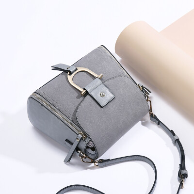 

Scarecrow MEXICAN single shoulder messenger bag simple retro personality fashion atmosphere matte leather handbag female gray