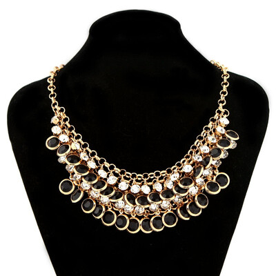 

Mixed Style Acrylic Short Chain Party Sweater Necklace Pendants Fashion