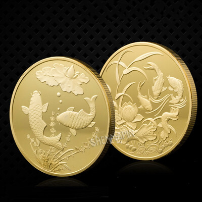 

2018 China koi fish commemorative coins collect feng shui coins lucky coins animal love new year coins