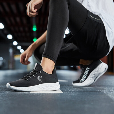 

Jordan mens shoes sports shoes lightweight wearable breathable running shoes men XM3580208 black white 44