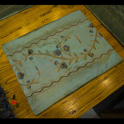 

Freeshipping Green Stereo Luxury Embroidery Heat Insulation Dining Table Placemat Disc Bowl Coaster Waterproof Slip-resistant Mat