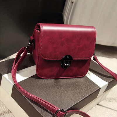 

Fashion women handbags retro high quality shoulder messenger bag small bag lady Korean wild diagonal package leather bag
