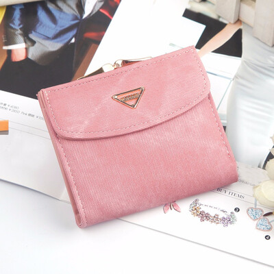 

Korean version of Lady wallet fashion bag printing trend short money leisure vertical Joker card girl