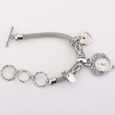 

Ladies Bracelet Watch Fashion Bracelet Gold Silver Heart Bracelet Watch