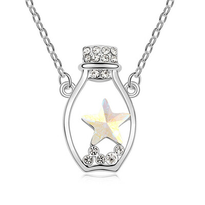 

High Quality Accessories Made With Crystal Form Swa Elements Moon And Stars Necklace Pendants Fashion Jewelry Womens 14407