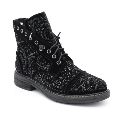 

Womens Chelsea Boots Rivet Hot Drilling Velvet Winter Fashion Female Street Style Low Heels Shoes Bota