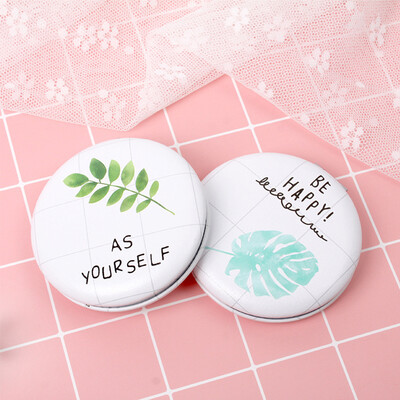 

Yuhuaze portable makeup mirror double-sided portable folding small mirror cartoon small round mirror pattern random