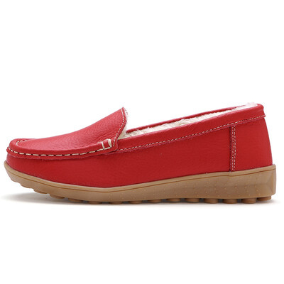 

White nurse shoes flat bottom beef tendon soft bottom plus velvet warm mother shoes middle-aged shoes casual non-slip pregnant wom