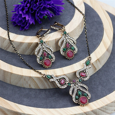 

2018 Russia Ethnic Resin Jewelry Sets For Women Antique Gold Color Vintage Bohemia Wedding Long Hook Earrings Pendant Necklace