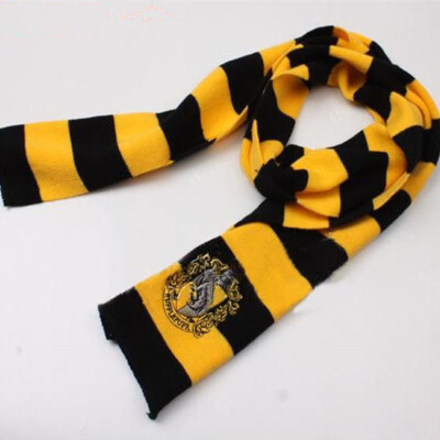 

Gryffindor Slytherin Raven Klauhechachach College Badge Scarf