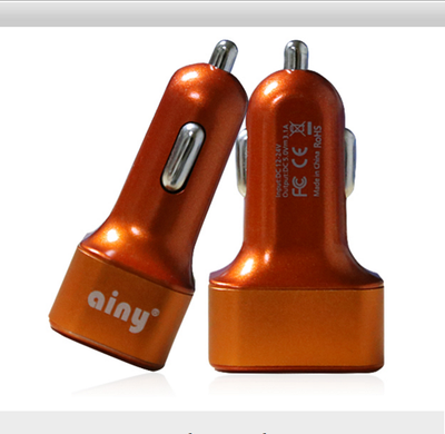 

Автомобильное зарядное устройство Ainy EB-025I с 3-мя USB (3.1A) оранжевое