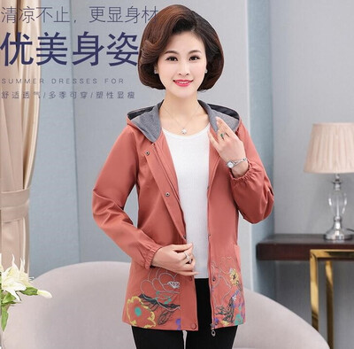 

Middle aged mom fashion embroidered jacket jacket middle-aged&old womens clothing spring&autumn wear short casual lon