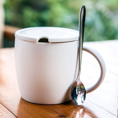 

【Jingdong Supermarket】 Porcelain Soul Creative Gift Ceramic Mug Couple Coffee Mug Milk Cup Office Cup With Cover With Spoon Water Cup Matte Black 12oz