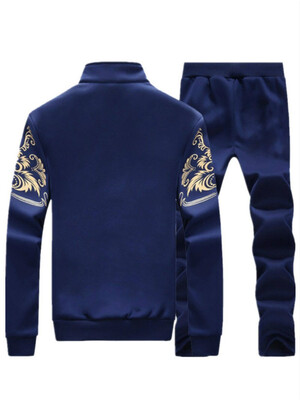 

Suit