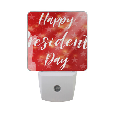 

ALAZA LED Night Light With Smart Dusk To Dawn SensorFlag Of United States USA Presidents Day Plug In Night Light