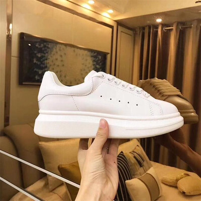 

2018 Luxury Brand Men Sneakers Mc Casual Superstar Red Bottom Queen Shoes Real Row Leather Back Lace Up Running Shoes Free Shippin